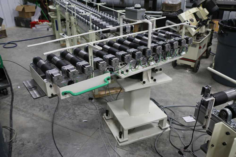 robot systems rotating conveyor